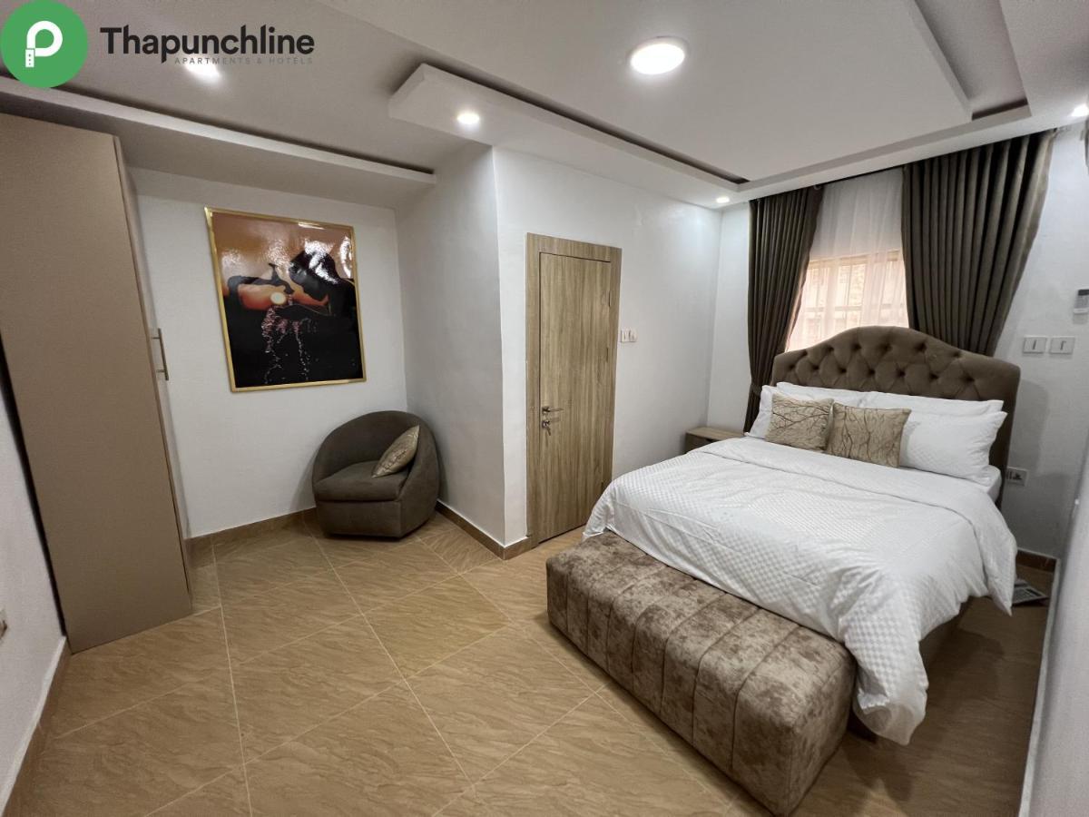 איקג'ה Thapunchline Hotels מראה חיצוני תמונה