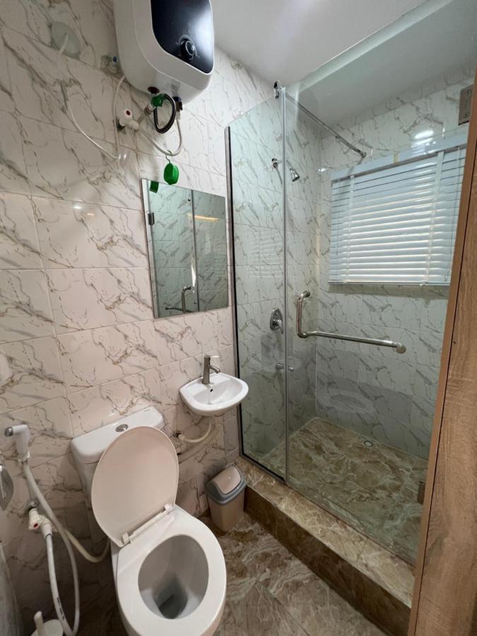 איקג'ה Thapunchline Hotels מראה חיצוני תמונה